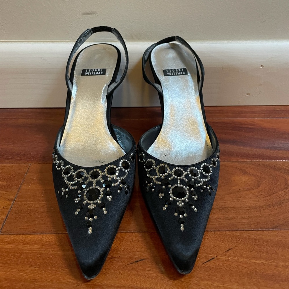 Stuart Weitzman sling back pump. Size 6